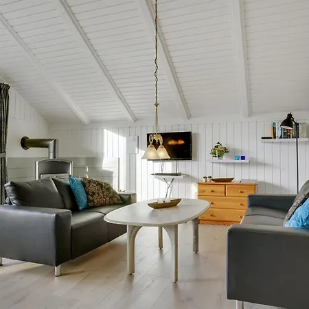 Ferienhaus Hortensia - 350m From The Sea By Interhome