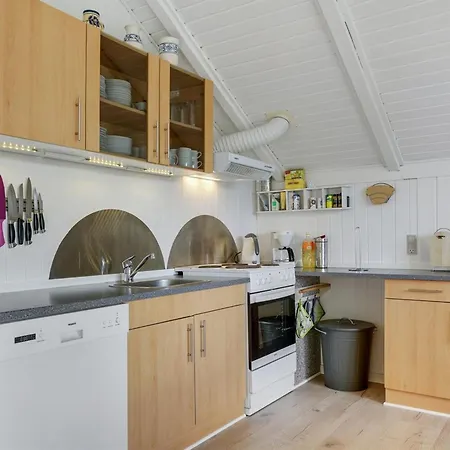 Hortensia - 350m From The Sea By Interhome Egernsund