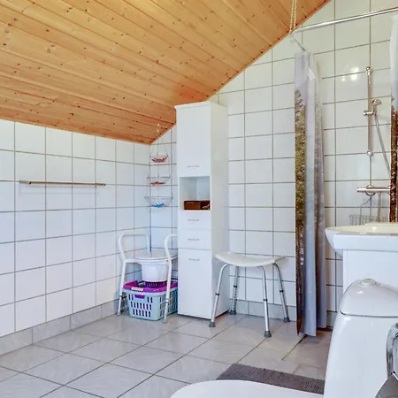 Ferienhaus Hortensia - 350m From The Sea By Interhome