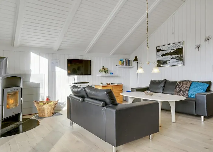 Hortensia - 350m From The Sea By Interhome Egernsund