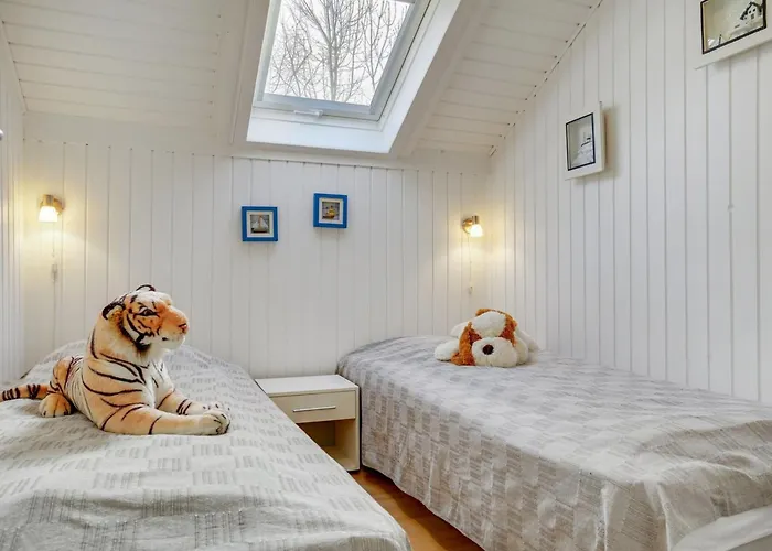 Hortensia - 350m From The Sea By Interhome Egernsund