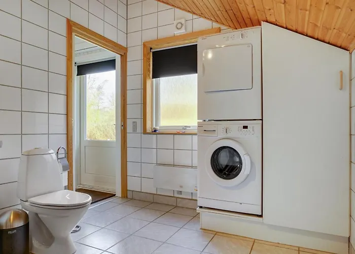 Feriehus Hortensia - 350m From The Sea By Interhome *